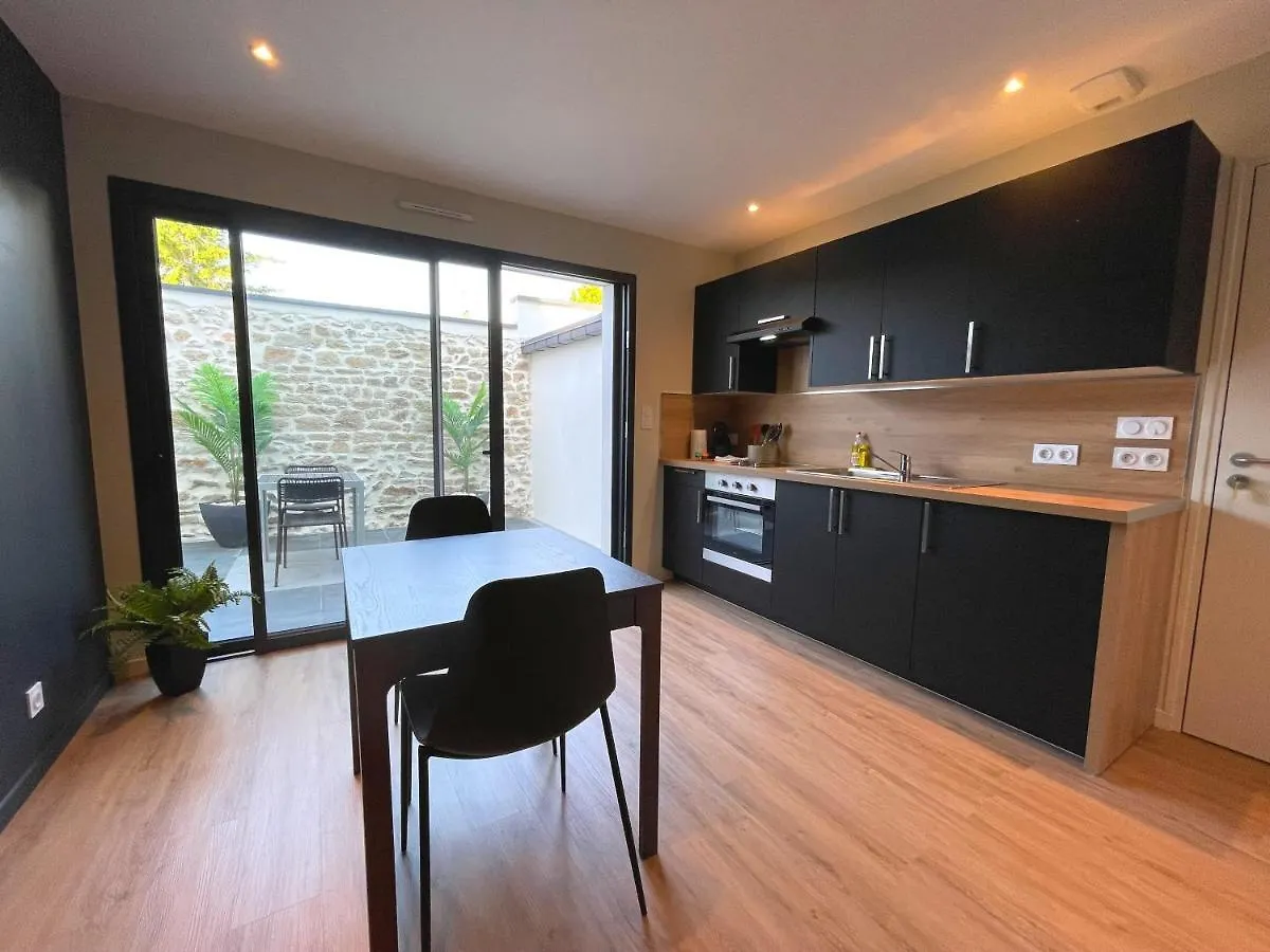 Appartement Studios Neufs -Tout Confort - Lorient Centre - Stationnement Facile France