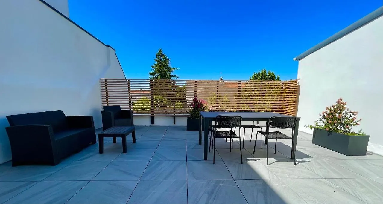 Studios Neufs -Tout Confort - Lorient Centre 0*,  Frankrijk