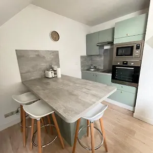  Appartement Cosy Proche De La Gare